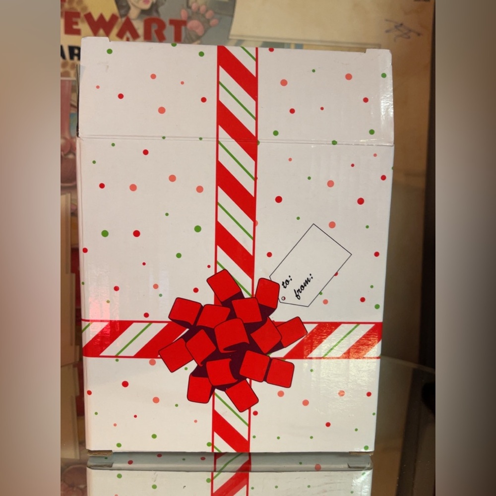 Temp-Tations Festive Ornament - Picture 3 of 4